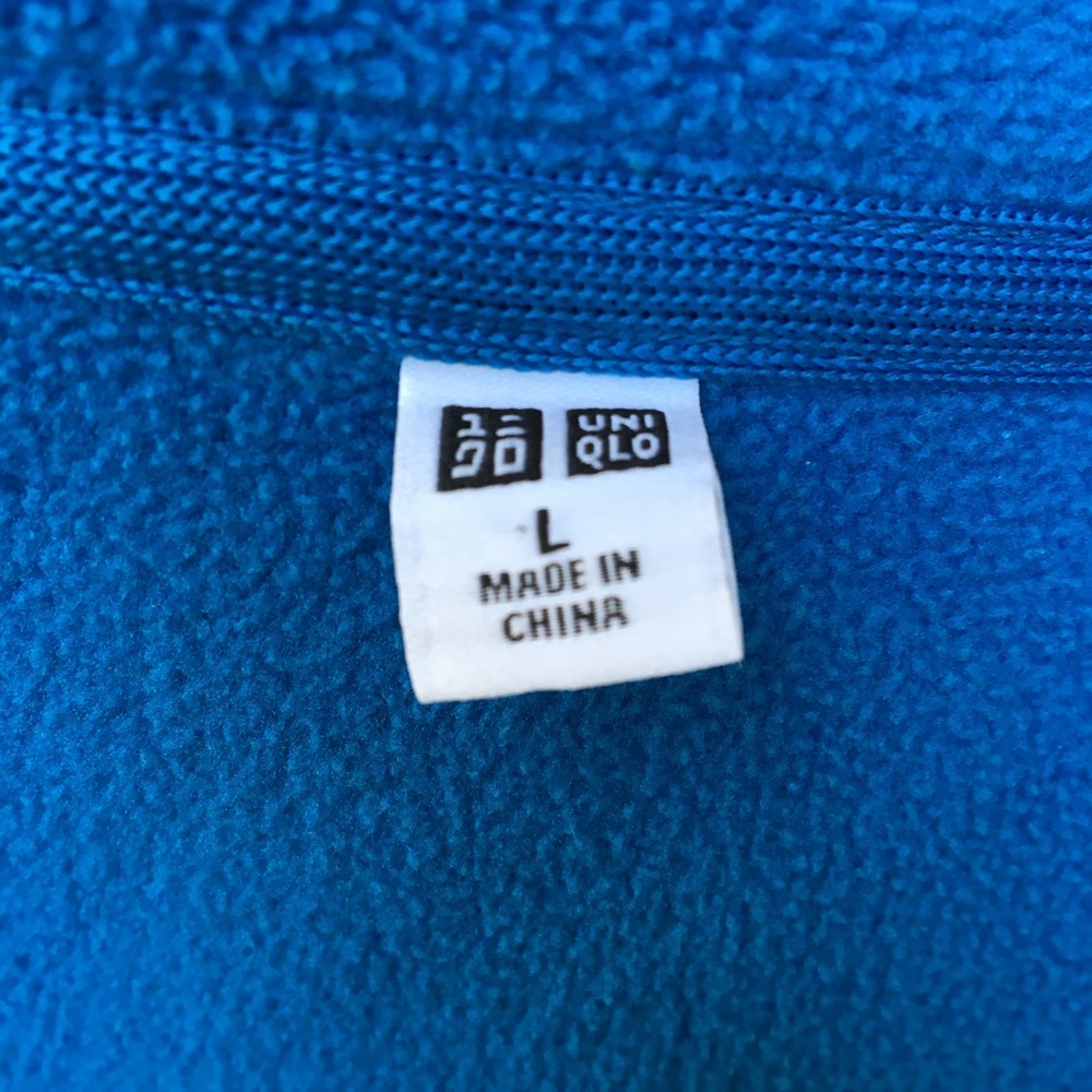 UNIQLO Fleece Zip Up Sweater Size L 🌸 - Picture 6 of 8